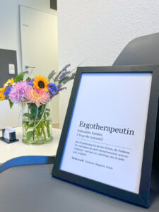 Ein Bild im Empfangsbereich in der Ergotherapie Uchte